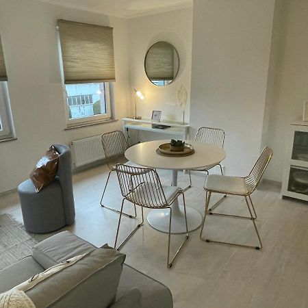 Le Relax By La Dame De Coeur - Logement Zen Urbain Namur Exteriör bild